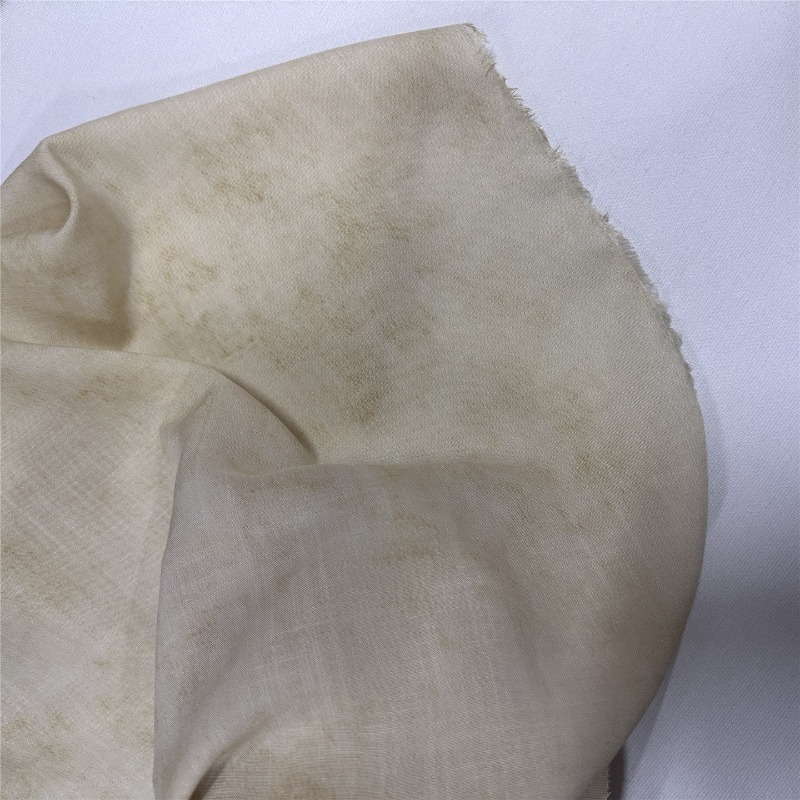 Hellgelber, nebliger Blumenmus – Soft Summer Yellow Clothing Bewertung und Preis